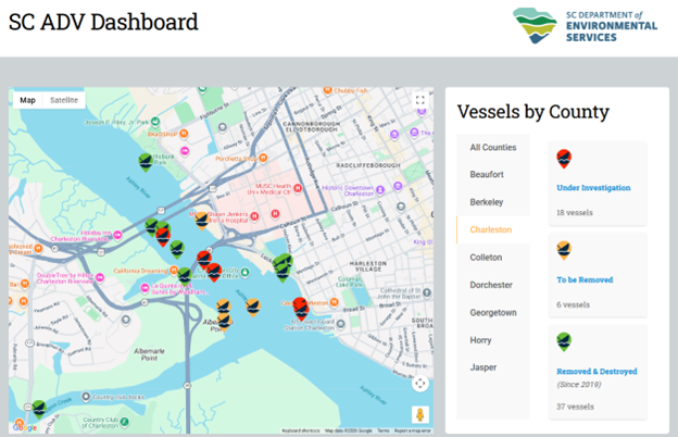This image is a dashboard from the SC Department of Environmental Services displaying a map with various markers indicating vessel locations along waterways in the Charleston area. The map shows streets, parks, and water bodies. A legend on the right lists the number of vessels under investigation, to be removed, and removed and destroyed by county.